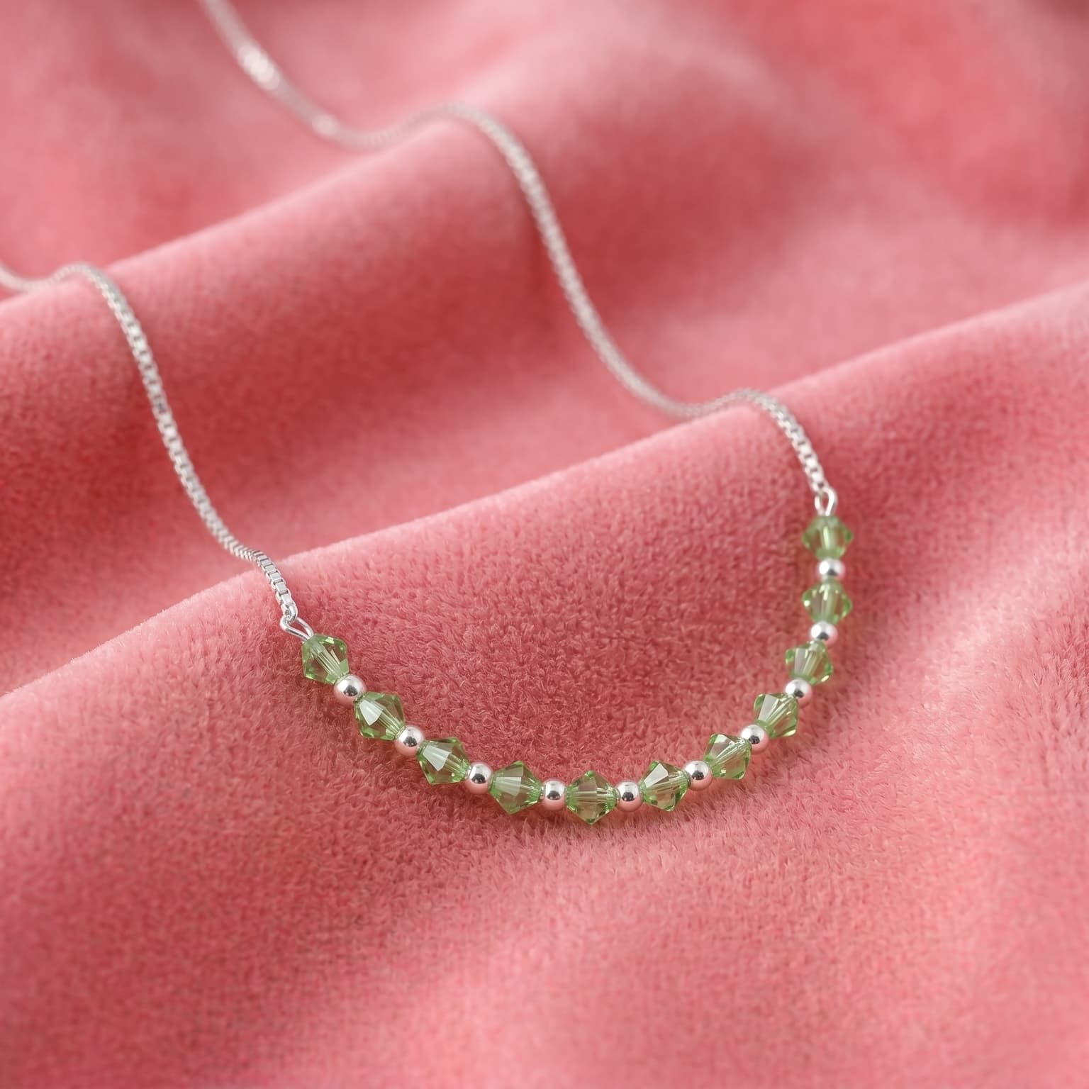 Peridot Crystal Bead Necklace 3