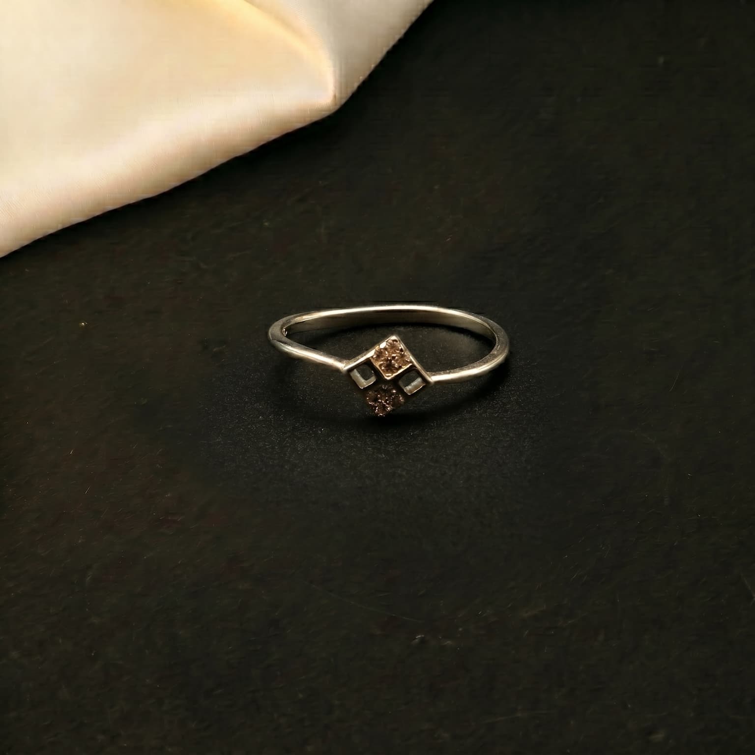Twin Kite Ring