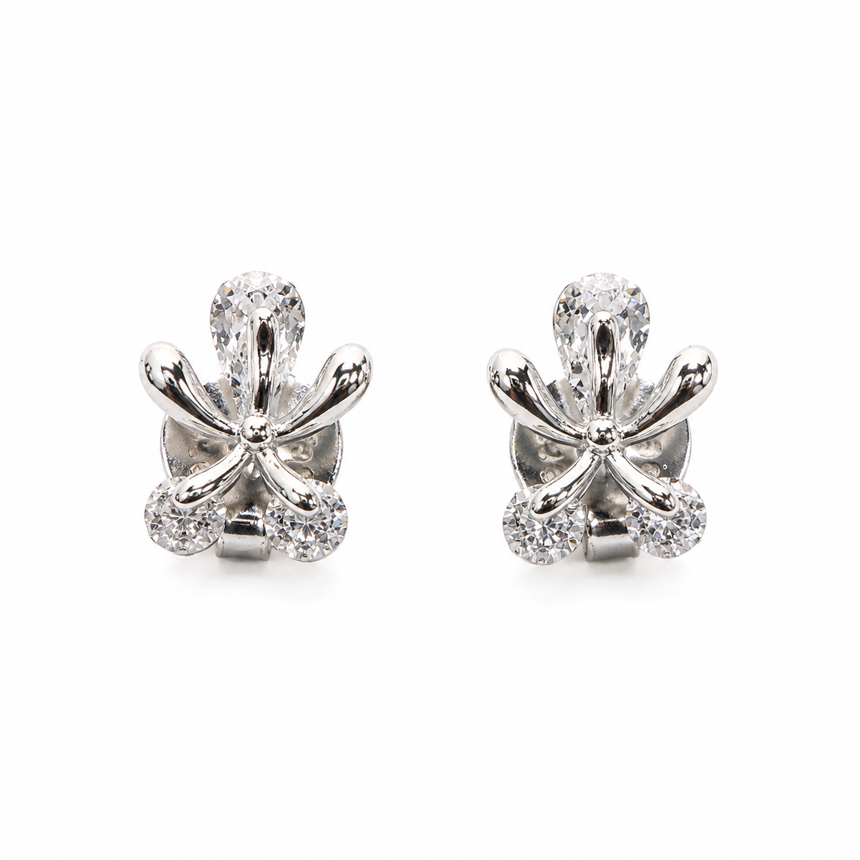 Flower shape CZ stud